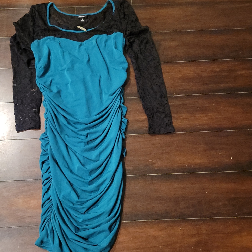 Elegant Teal and Black Lace Dress